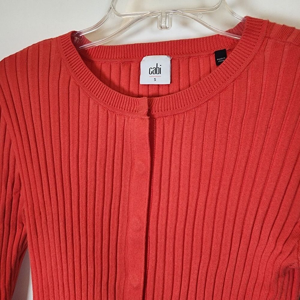 Cabi Style 5285 Cardigan Sweater Red Trumpet Sleeve Ribbed Snap Button Size S - Picture 3 of 5